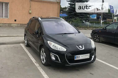 Универсал Peugeot 308 2011 в Тернополе