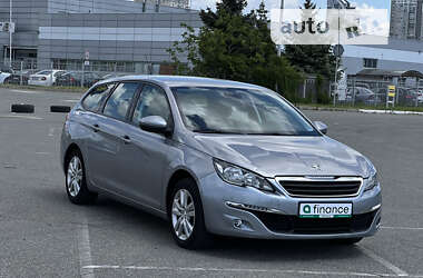 Универсал Peugeot 308 2016 в Киеве