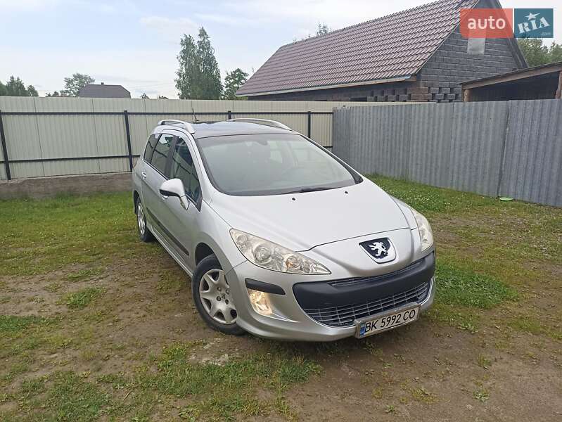 Універсал Peugeot 308 2009 в Рокитному