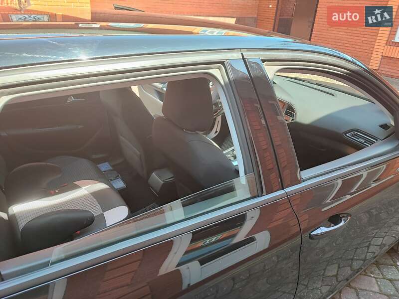 Универсал Peugeot 308 2018 в Луцке