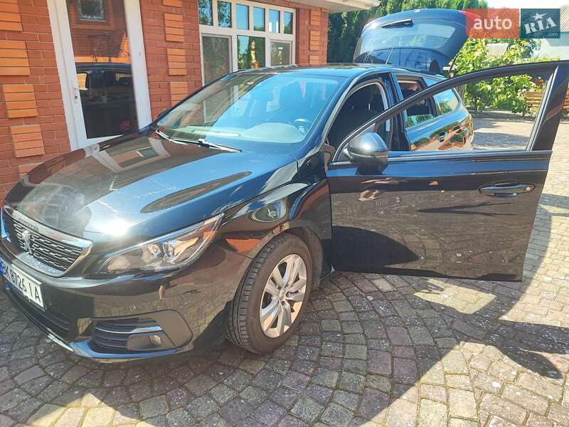 Универсал Peugeot 308 2018 в Луцке