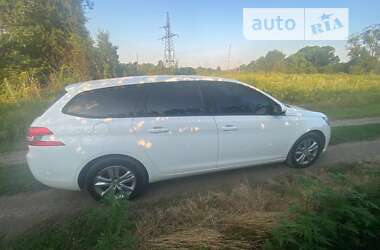 Універсал Peugeot 308 2015 в Харкові