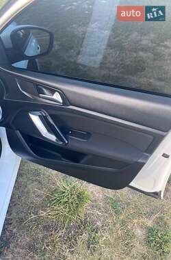 Універсал Peugeot 308 2015 в Харкові