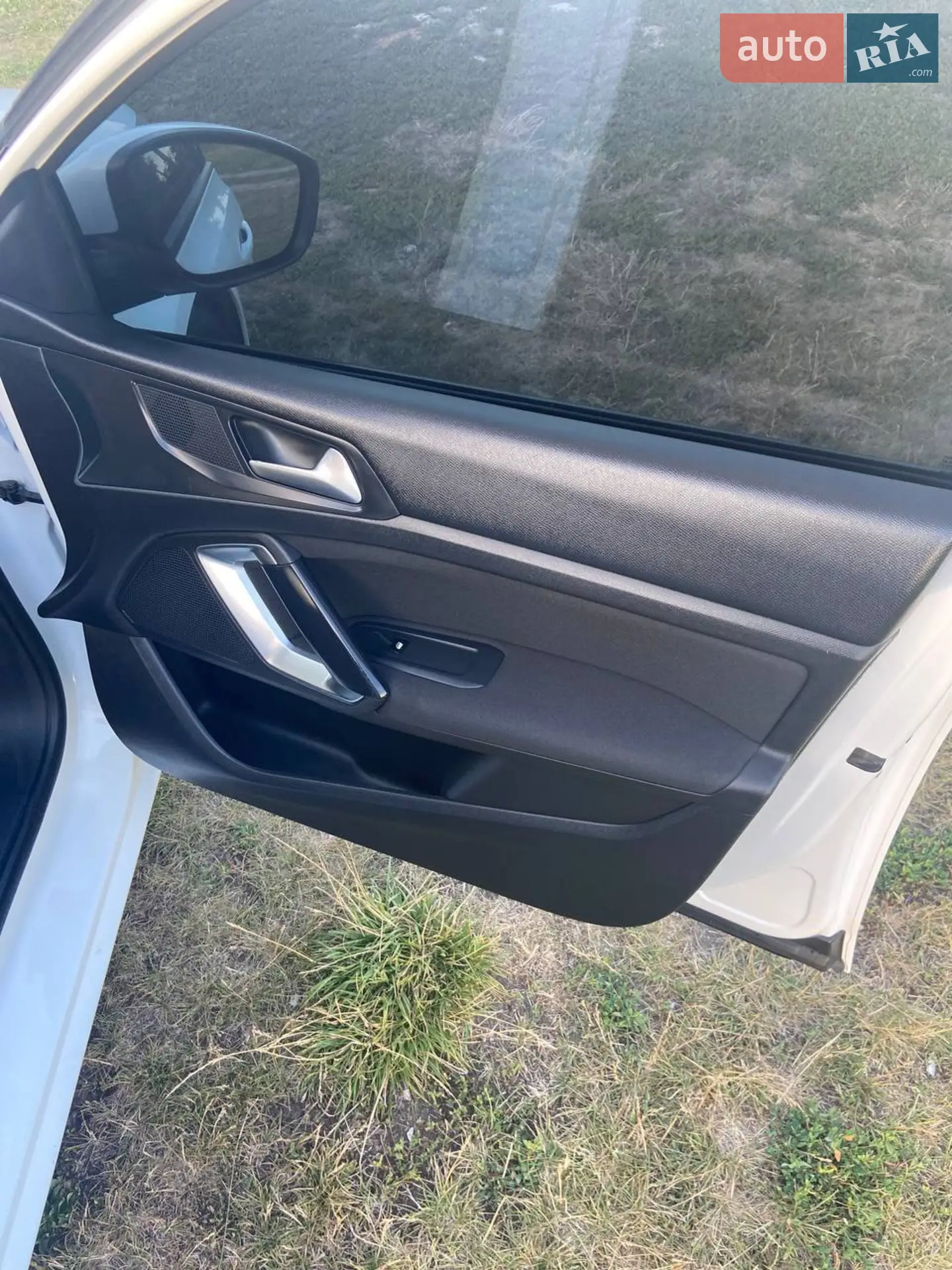 2015 Peugeot 308 - мініатюра 15