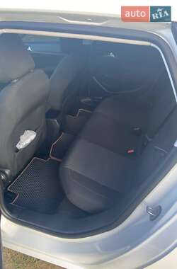 Універсал Peugeot 308 2015 в Харкові