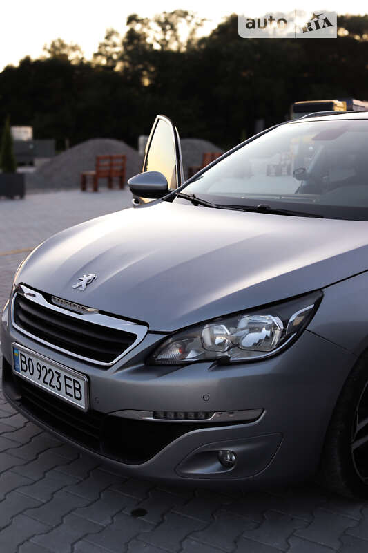 Універсал Peugeot 308 2015 в Тернополі