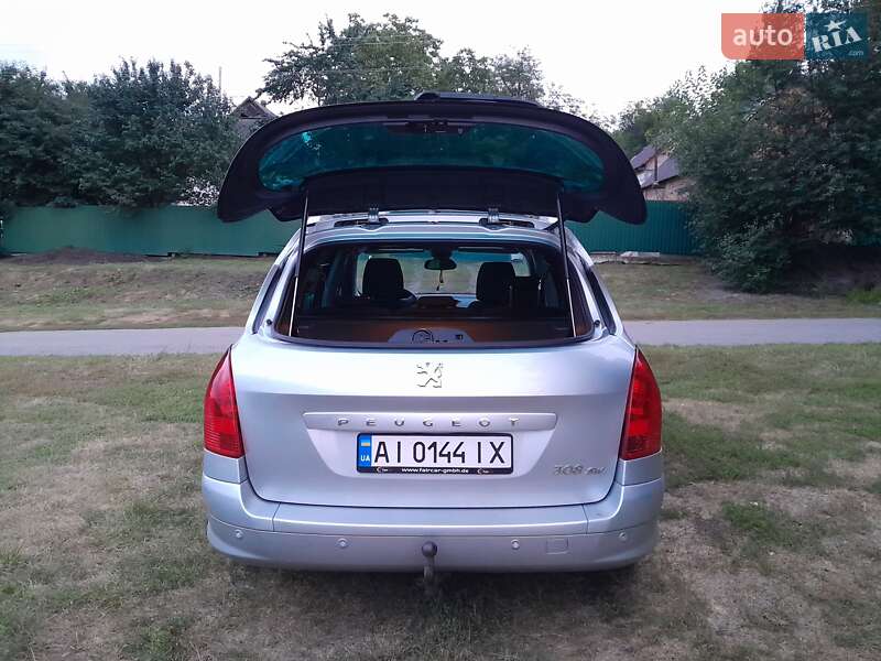 Универсал Peugeot 308 2010 в Киеве