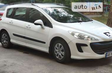 Peugeot 308 2011