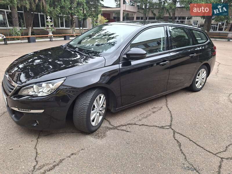 Peugeot 308 2015