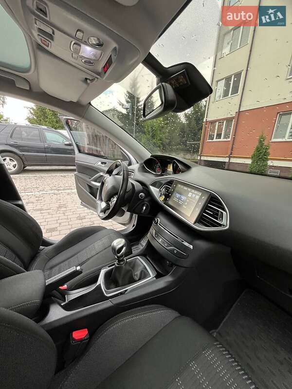 Універсал Peugeot 308 2015 в Рівному фото 15 Універсал Peugeot 308 2015 в Рівному