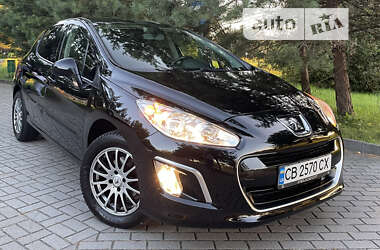 Хэтчбек Peugeot 308 2011 в Дрогобыче