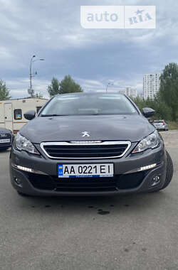 Хэтчбек Peugeot 308 2017 в Киеве