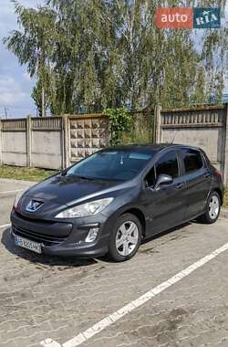 Хэтчбек Peugeot 308 2009 в Виннице