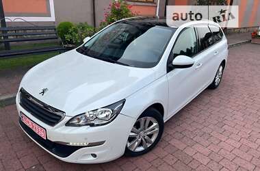 Универсал Peugeot 308 2015 в Стрые