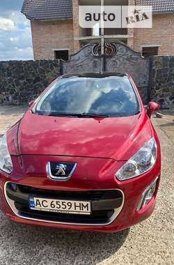 Хэтчбек Peugeot 308 2011 в Луцке