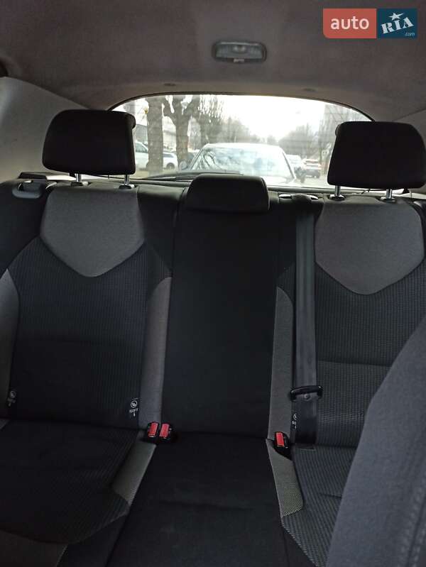 Хетчбек Peugeot 308 2007 в Чернівцях