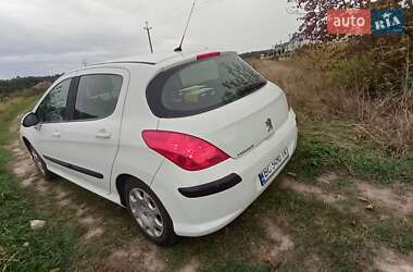 Хэтчбек Peugeot 308 2010 в Львове