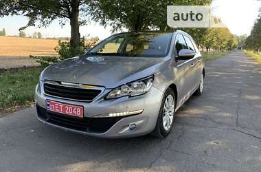 Універсал Peugeot 308 2015 в Рівному