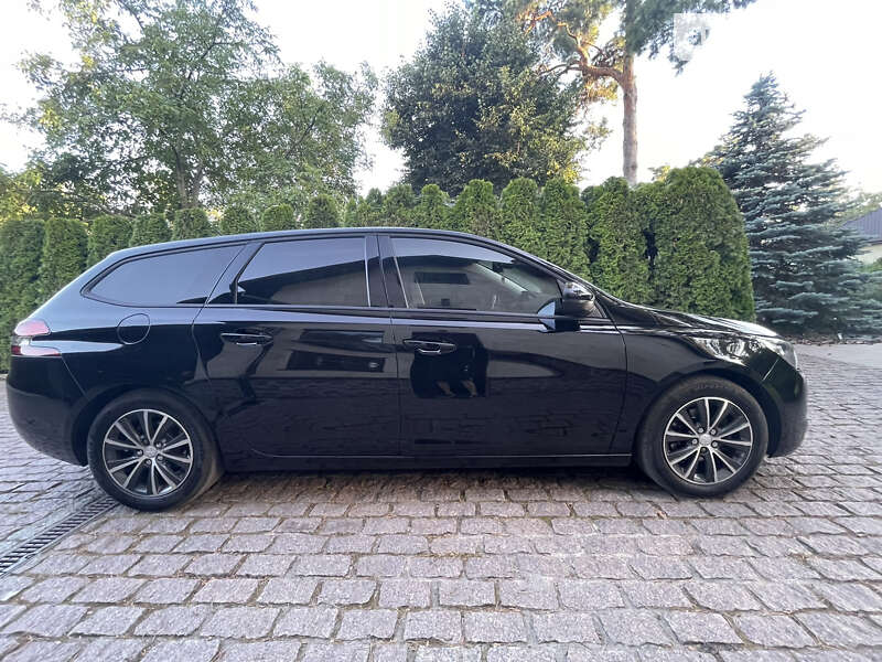 Універсал Peugeot 308 2015 в Києві