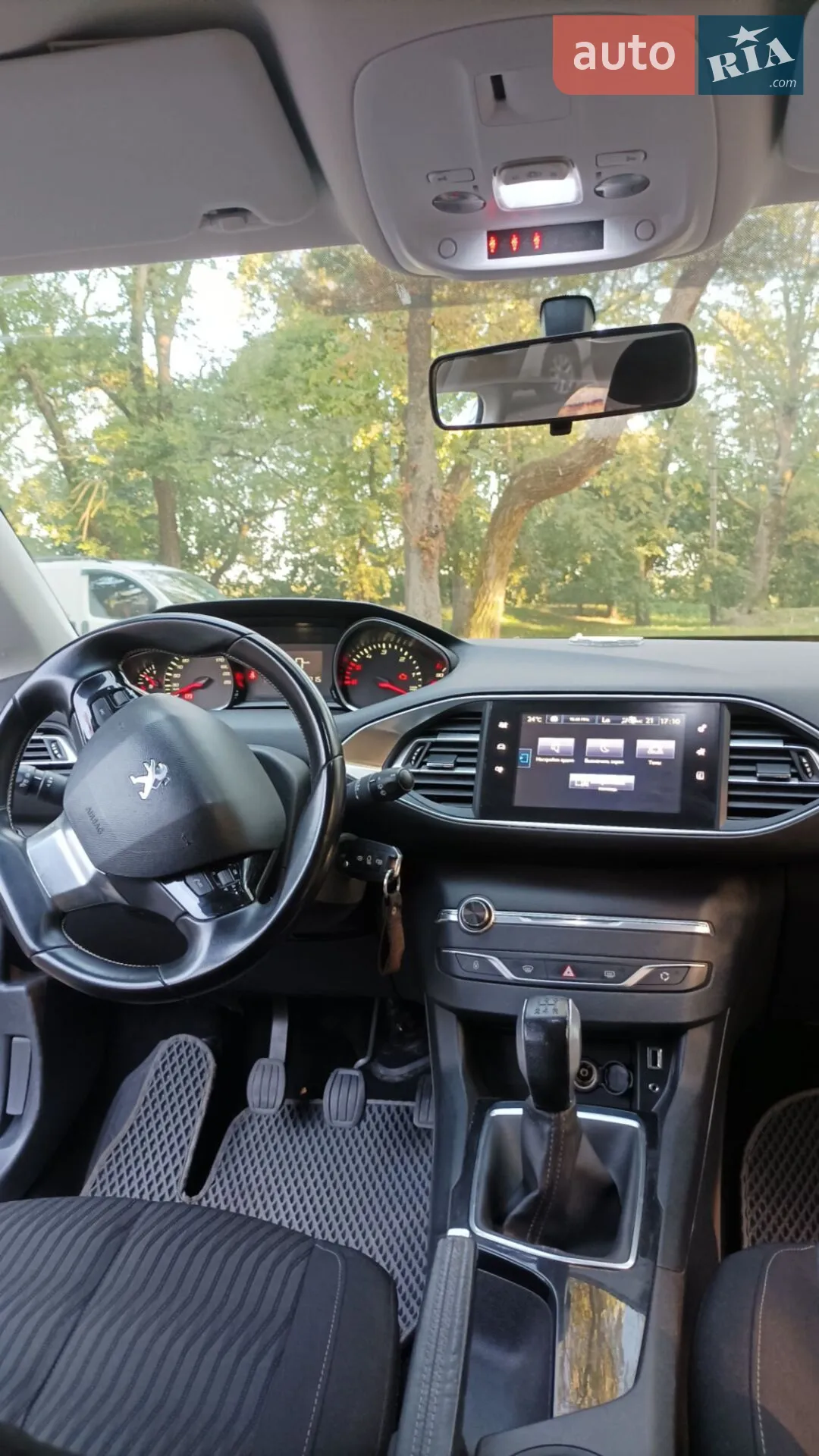 2015 Peugeot 308 - мініатюра 15