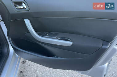 Универсал Peugeot 308 2012 в 