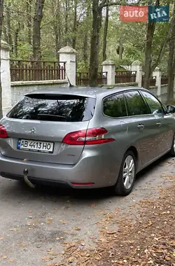 Peugeot 308 2015