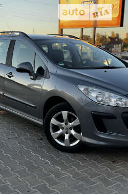 Універсал Peugeot 308 2010 в Полтаві