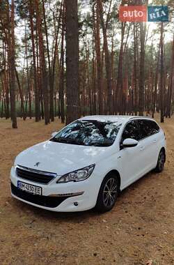 Универсал Peugeot 308 2015 в Сумах