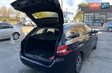 Универсал Peugeot 308 2017 в Сумах