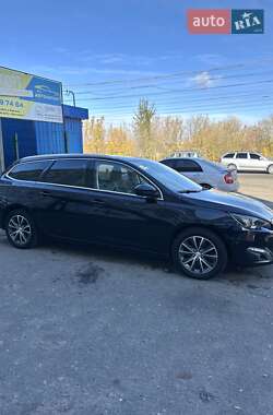 Универсал Peugeot 308 2017 в Сумах