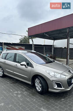 Peugeot 308 2012