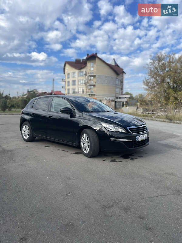 Хэтчбек Peugeot 308 2014 в Шептицькому