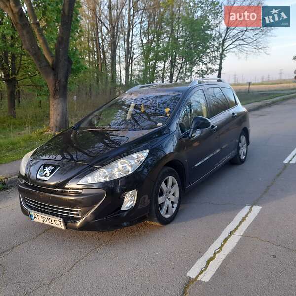 Універсал Peugeot 308 2011 в Калуші