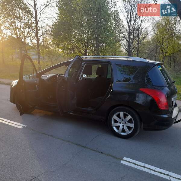 Універсал Peugeot 308 2011 в Калуші