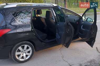 Універсал Peugeot 308 2011 в 