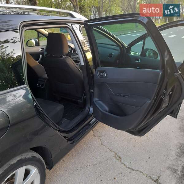 Універсал Peugeot 308 2011 в Калуші