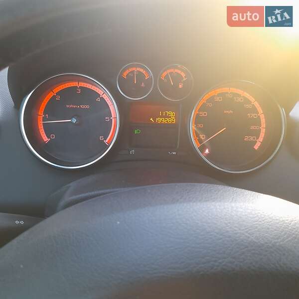 Універсал Peugeot 308 2011 в Калуші