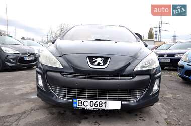 Универсал Peugeot 308 2011 в Львове