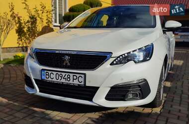 Универсал Peugeot 308 2018 в Львове