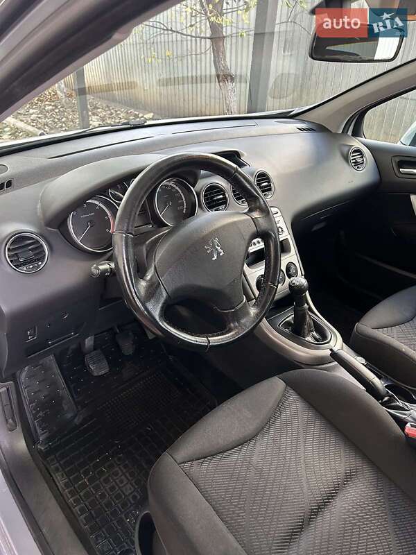 Универсал Peugeot 308 2012 в Каменец-Подольском фото 11 Универсал Peugeot 308 2012 в Каменец-Подольском