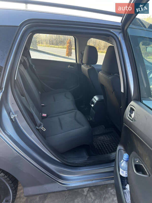 Универсал Peugeot 308 2010 в Тячеве