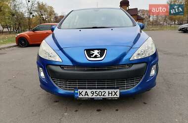 Хетчбек Peugeot 308 2010 в Києві