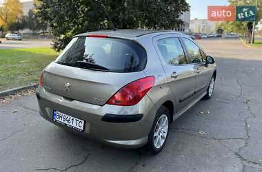 Хэтчбек Peugeot 308 2011 в Николаеве