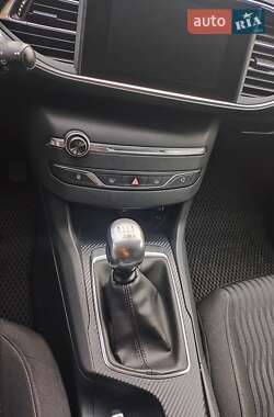 Універсал Peugeot 308 2016 в 