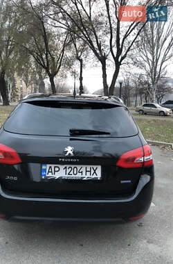 Универсал Peugeot 308 2015 в Запорожье