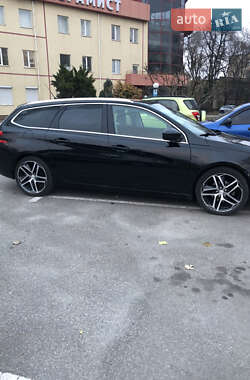 Универсал Peugeot 308 2015 в Запорожье