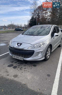 Хэтчбек Peugeot 308 2008 в Виннице