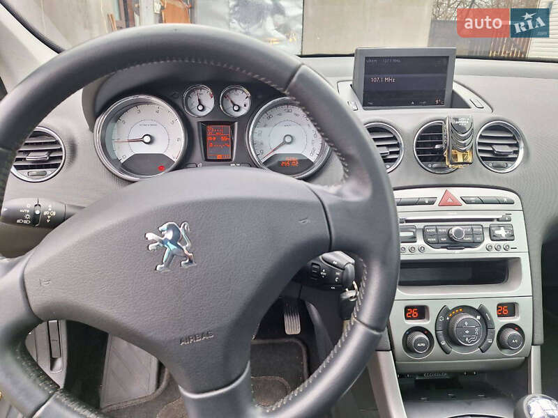 Универсал Peugeot 308 2010 в 