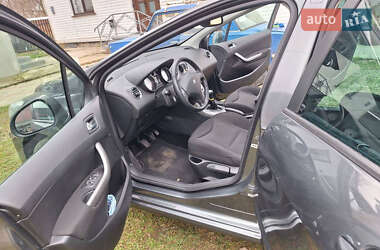 Универсал Peugeot 308 2010 в 