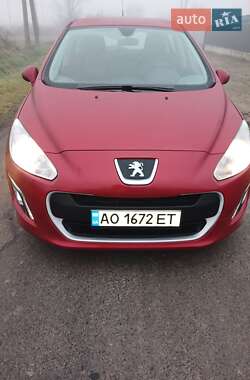 Peugeot 308 2011